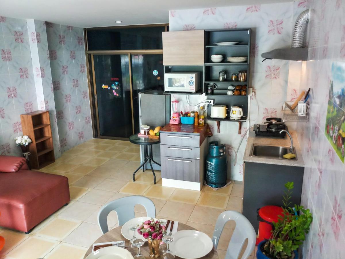 Kata Lina Guesthouse Экстерьер фото