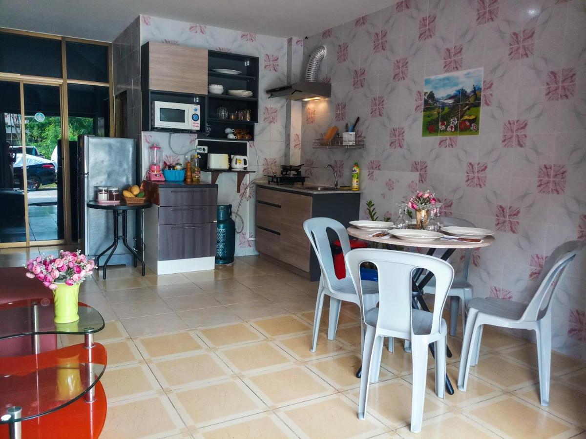Kata Lina Guesthouse Экстерьер фото