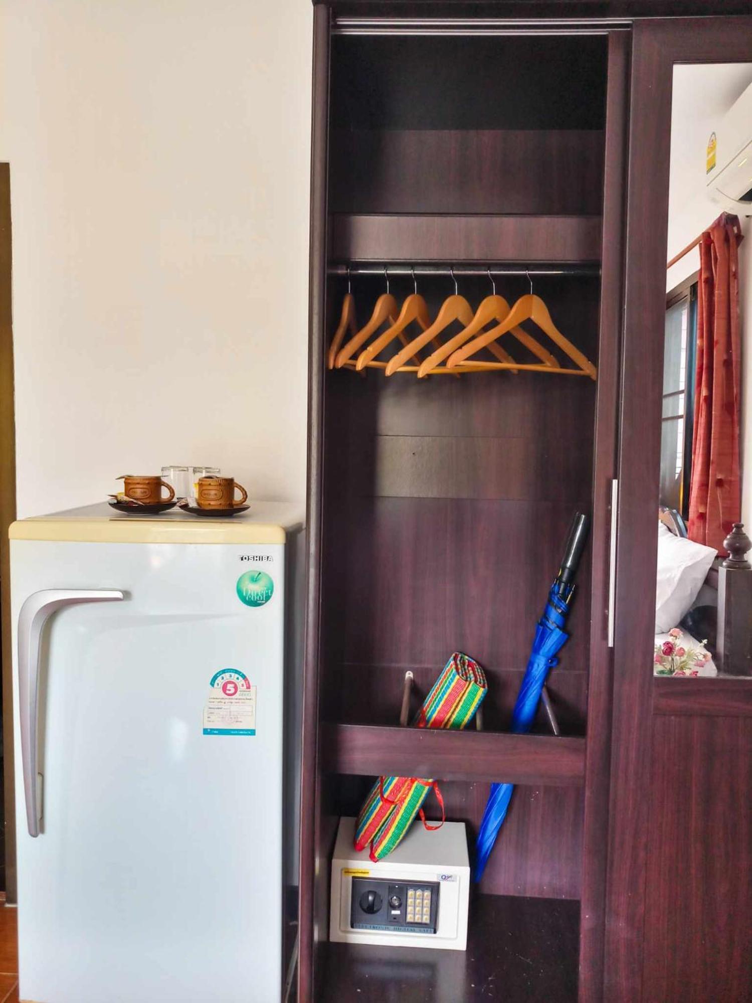 Kata Lina Guesthouse Экстерьер фото